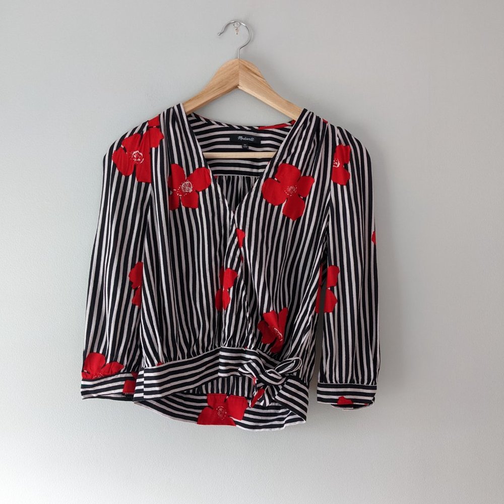 Madewell | Wrap Top in Candied Orchids size XS